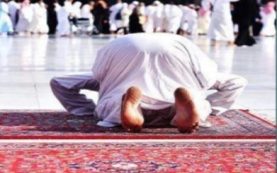 Mendalami Gerakan-Gerakan Shalat: Sebuah Tinjauan Mendalam